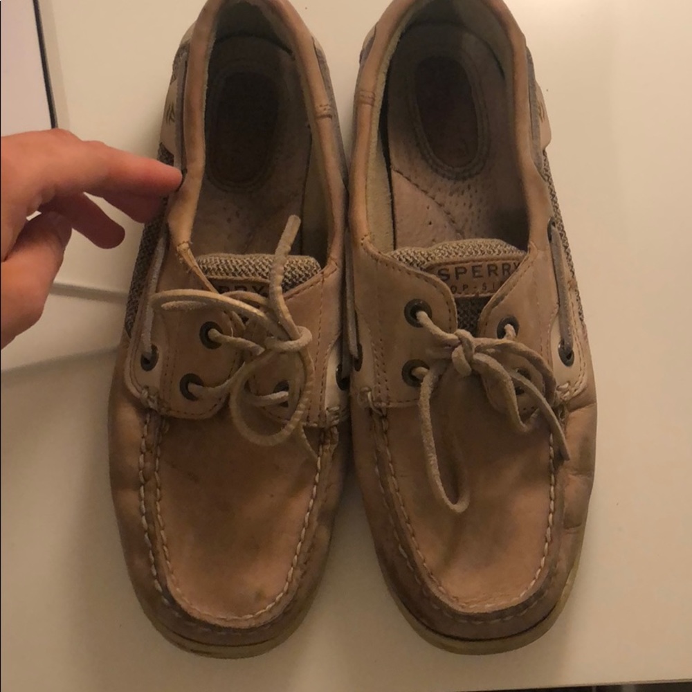Sperry topsider boat shoes